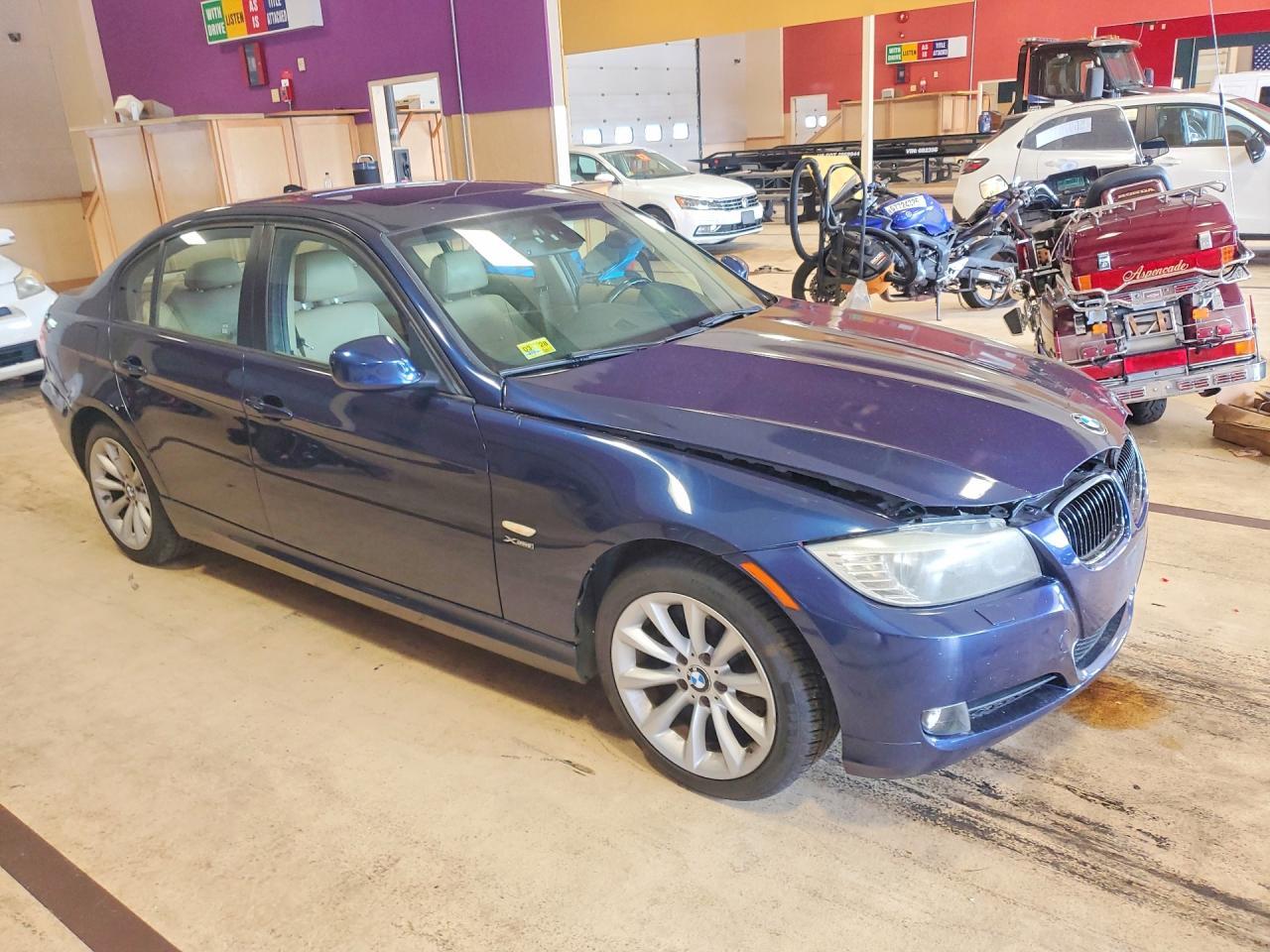 2011 BMW 328 Xi Sulev - Фото 4