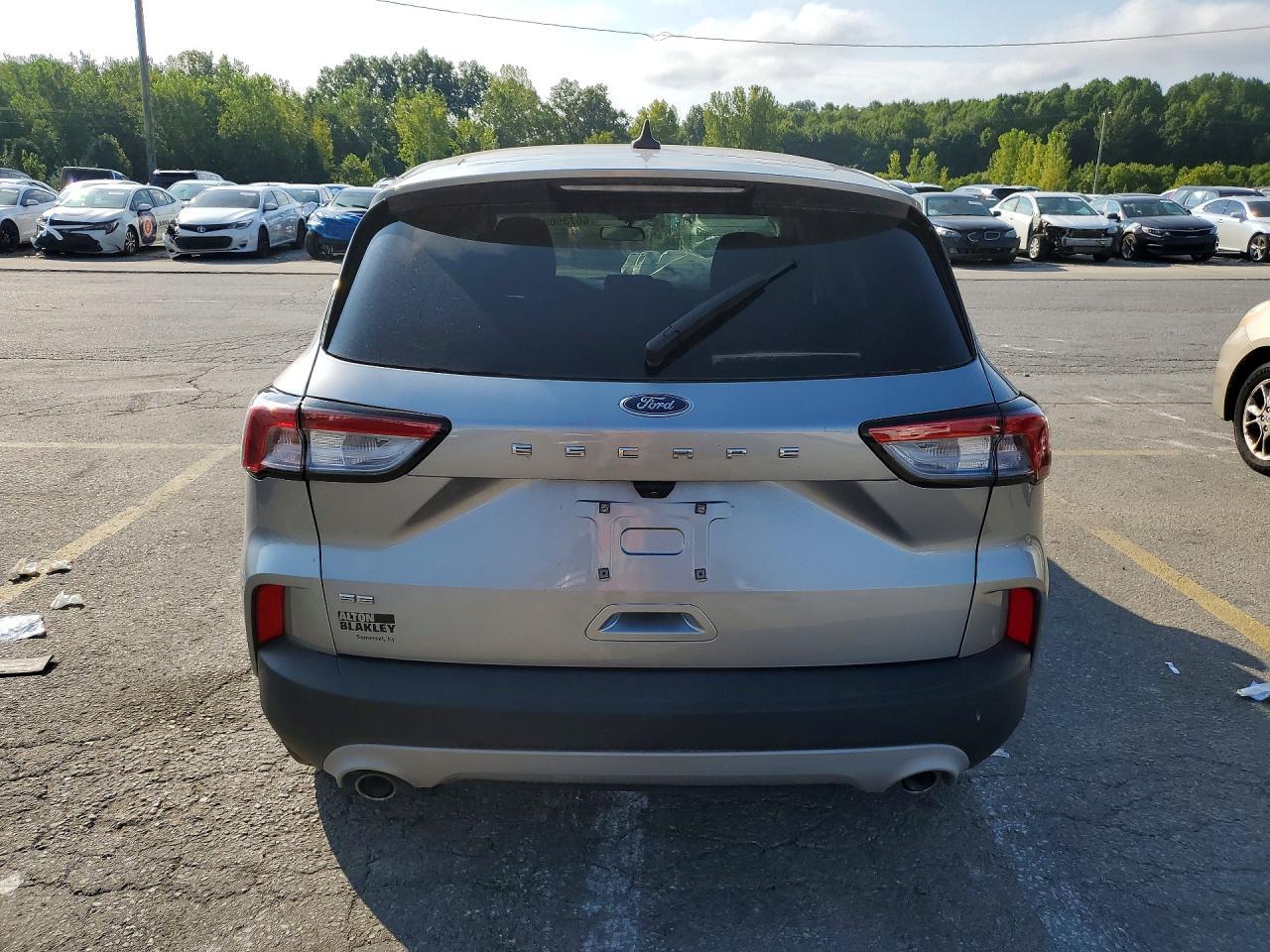 2022 Ford Escape Se - Фото 6