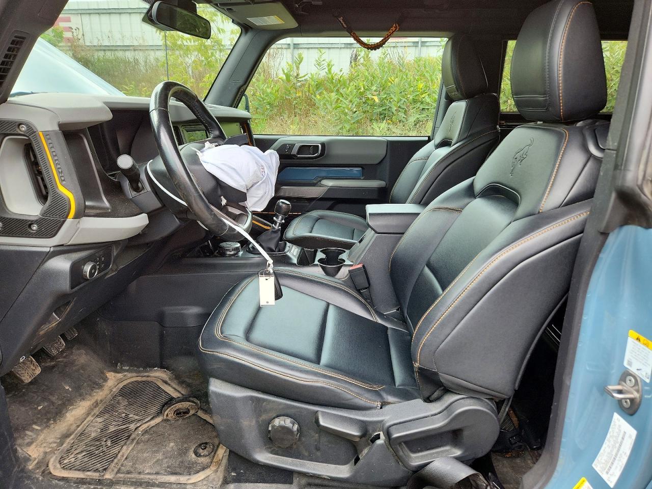 2022 Ford Bronco Base - Image 7