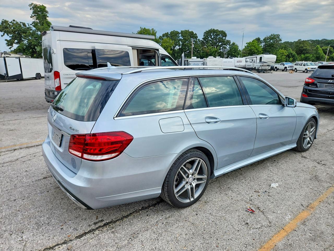 2014 Mercedes-Benz E 350 4Matic Wagon - Фото 3