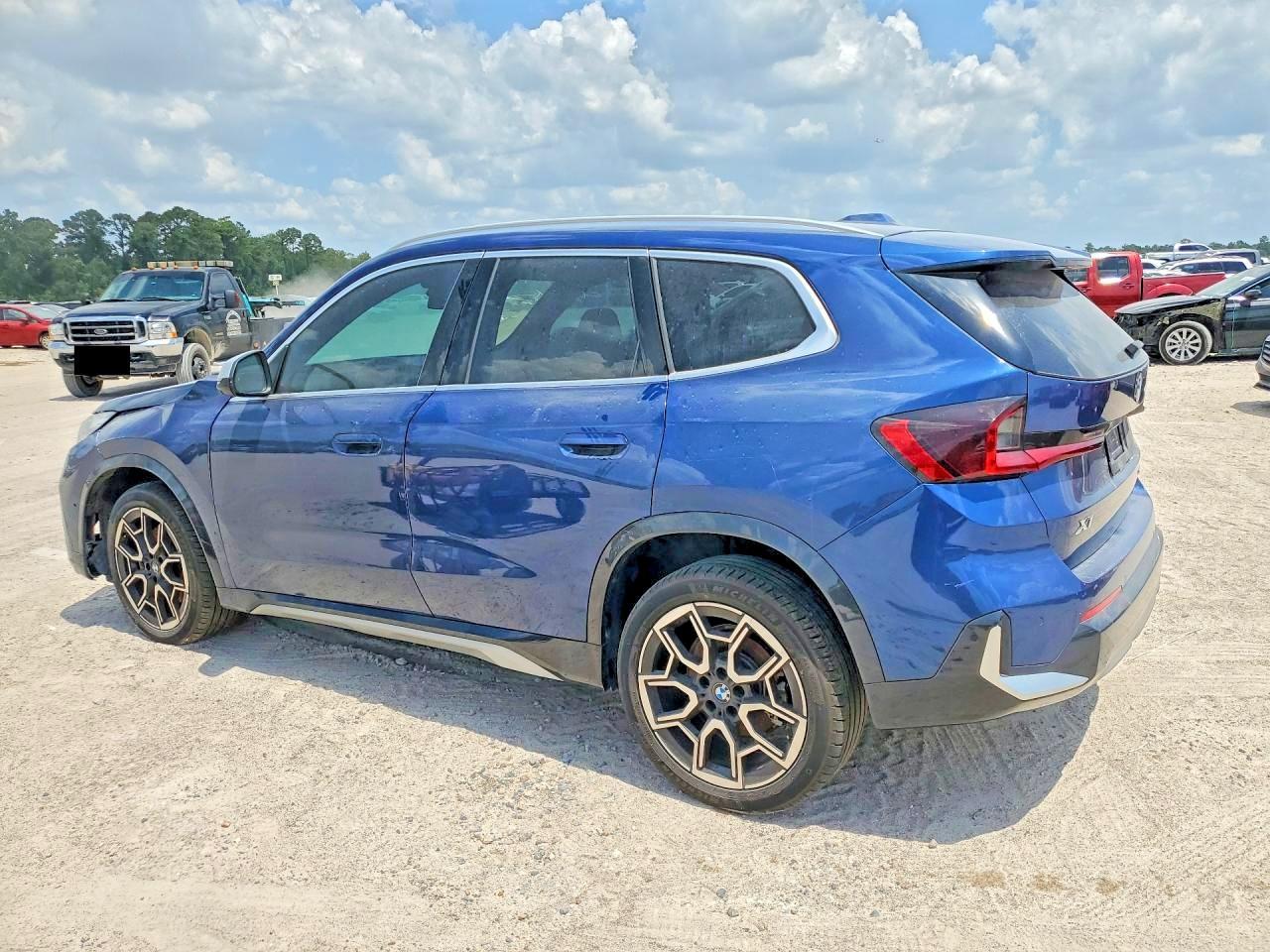 2024 BMW X1 xDrive28I - Фото 2