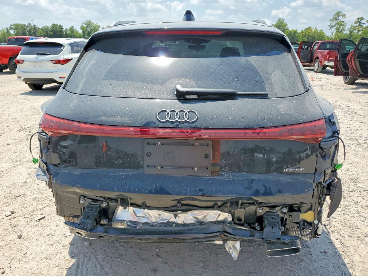 2026 Audi Q5 Premium - Фото 6