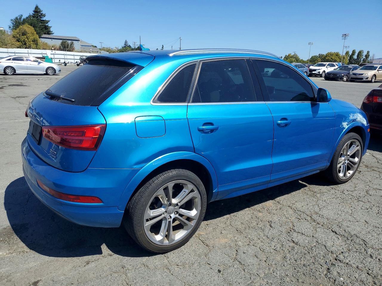 2016 Audi Q3 Premium Plus - Image 3