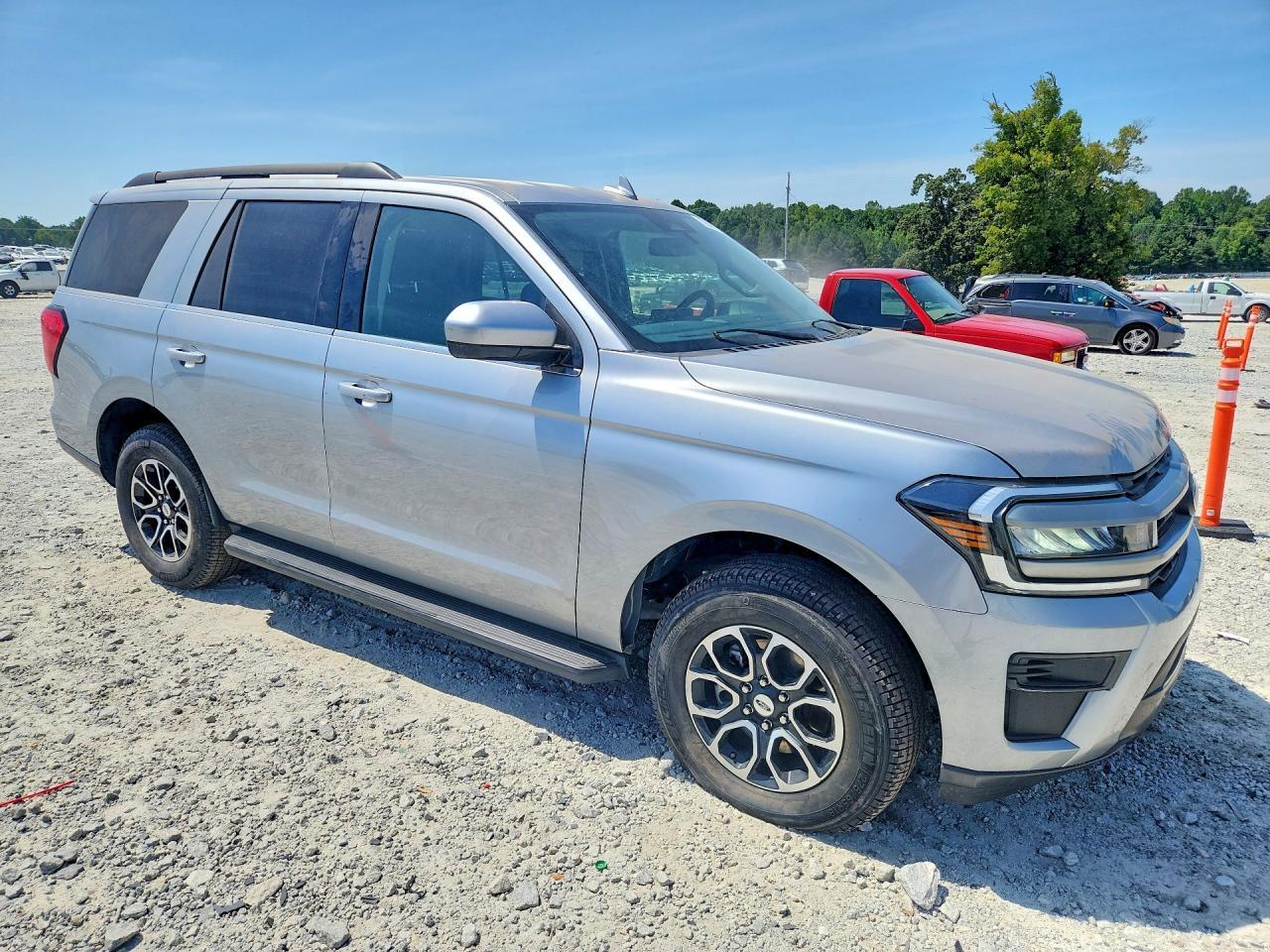 2024 Ford Expedition Xlt - Image 4