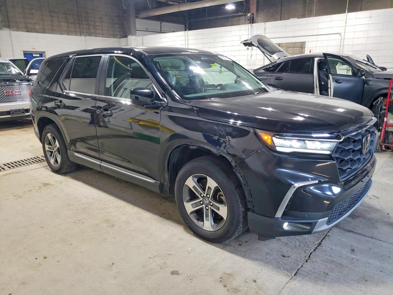 2025 Honda Pilot Exl - Image 4