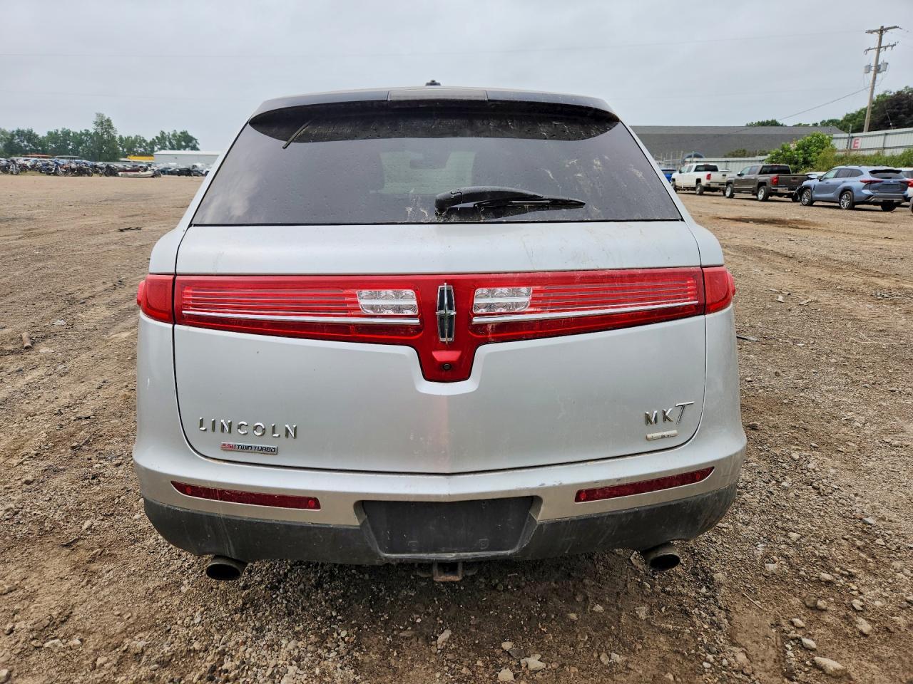 2012 Lincoln Mkt - Image 6