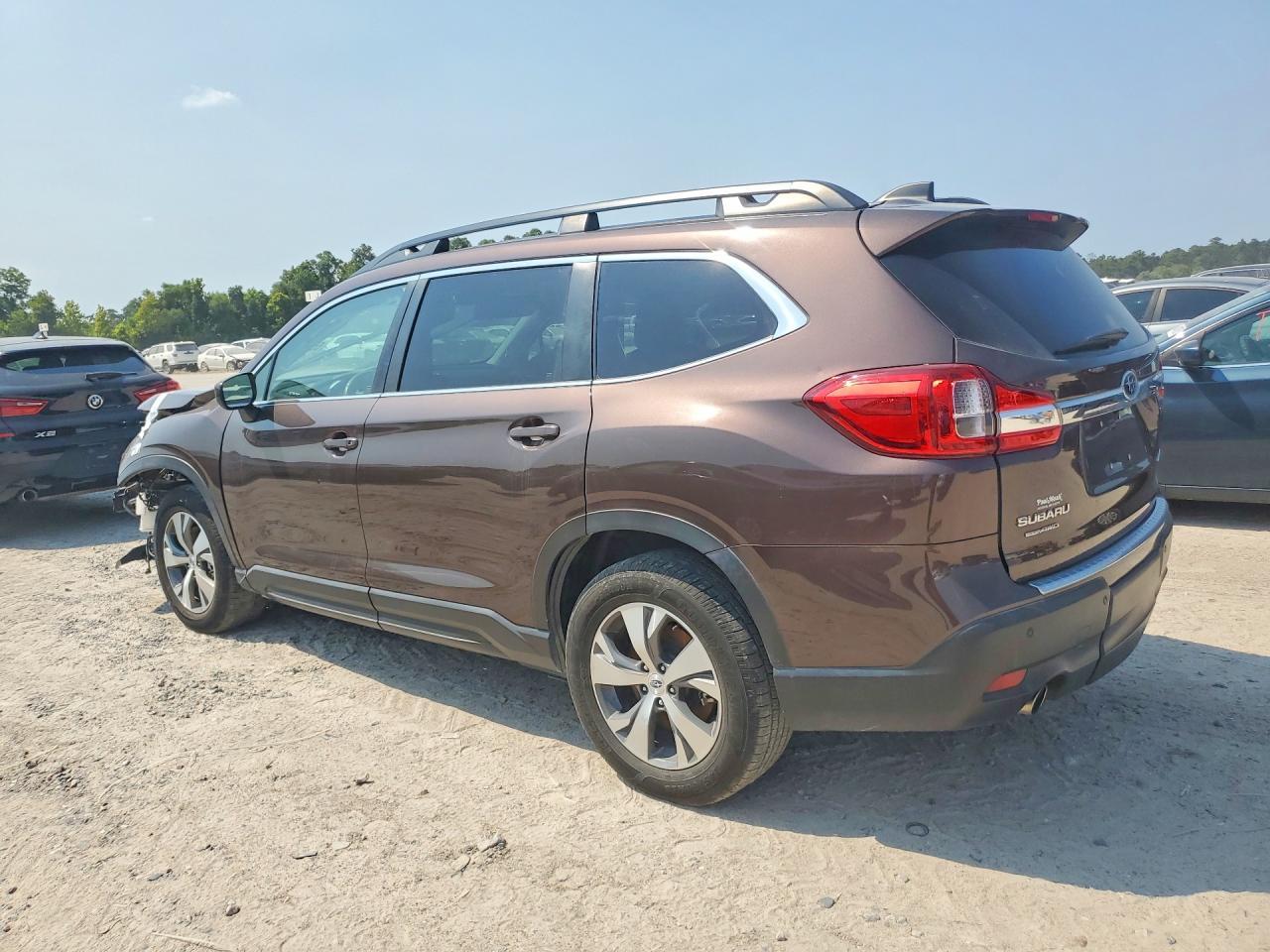 2020 Subaru Ascent Premium - Image 2
