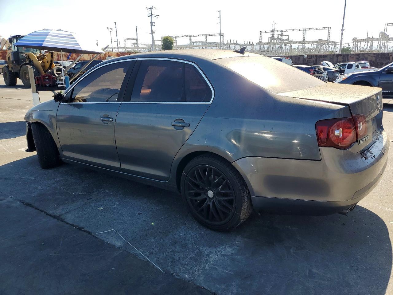 2008 Volkswagen Jetta Se - Фото 2