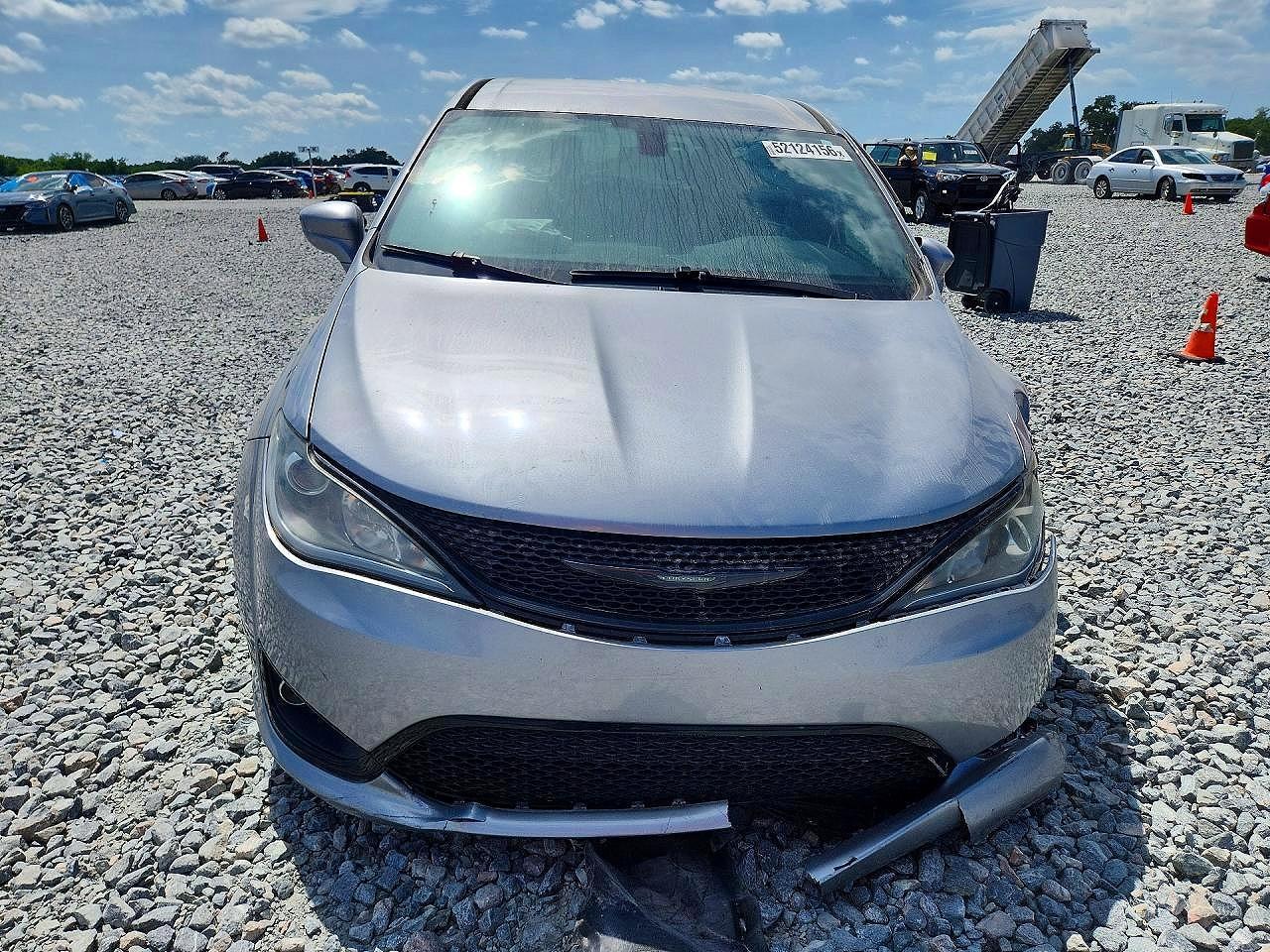 2020 Chrysler Pacifica Touring - Image 5