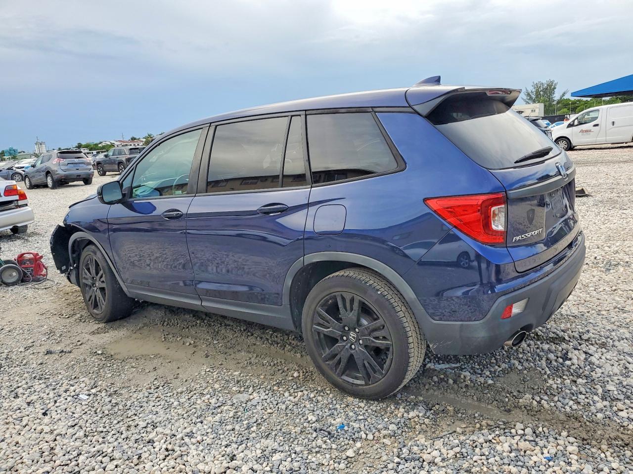 2019 Honda Passport Sport - Image 2