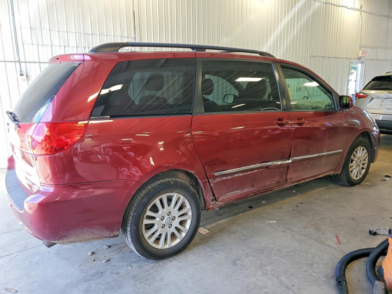 2010 Toyota Sienna Xle Limited - Фото 3