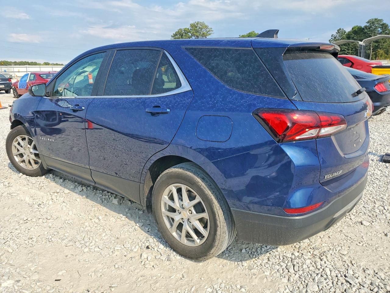 2022 Chevrolet Equinox Lt - Фото 2
