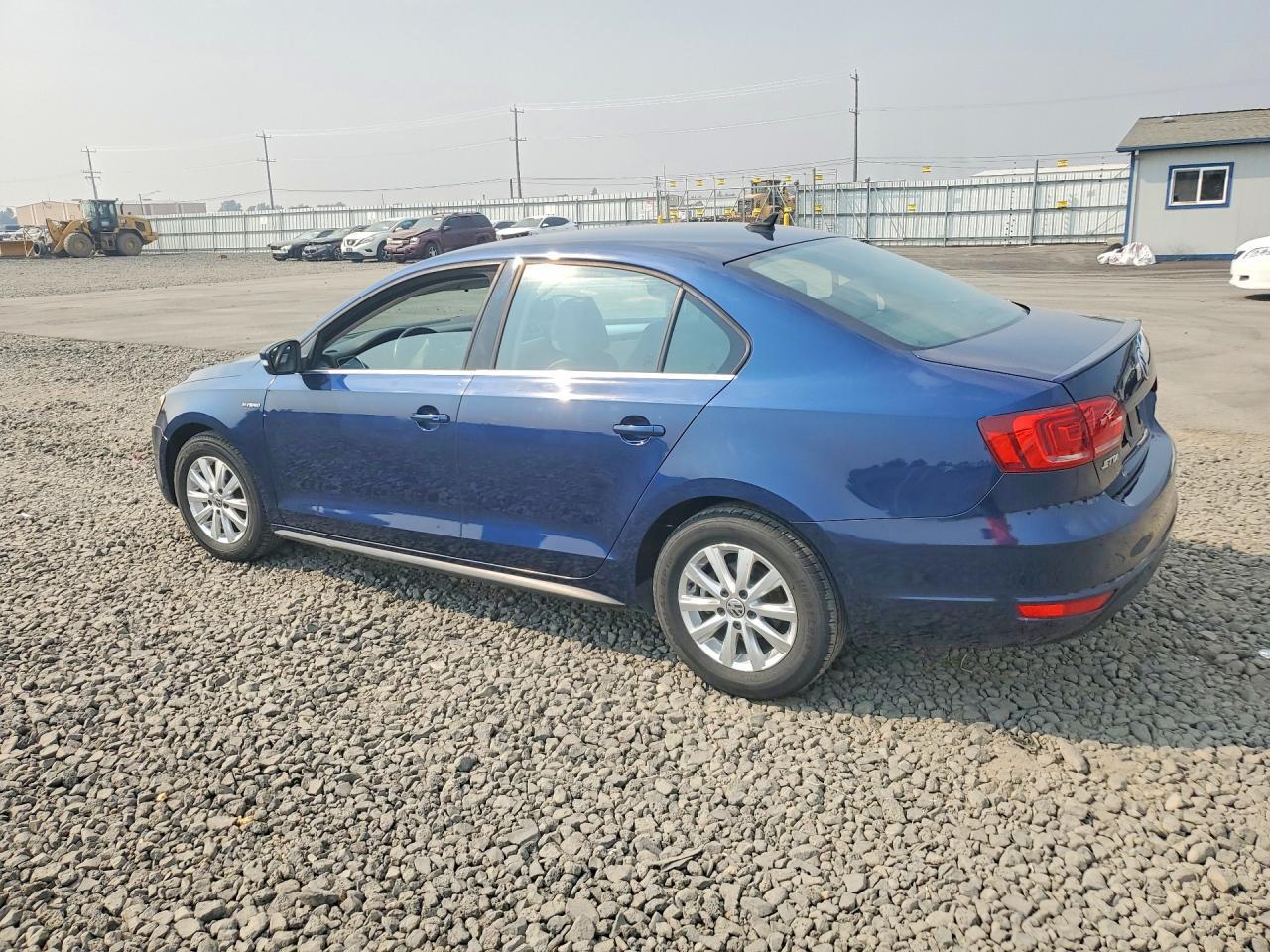 2013 Volkswagen Jetta Hybrid - Фото 2