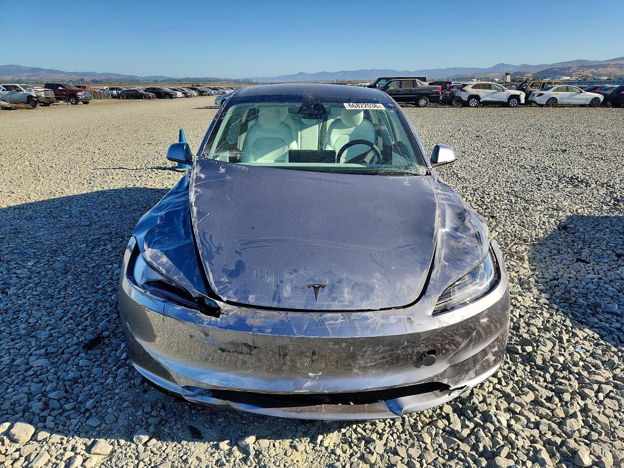 2026 Tesla Model 3 - Фото 5