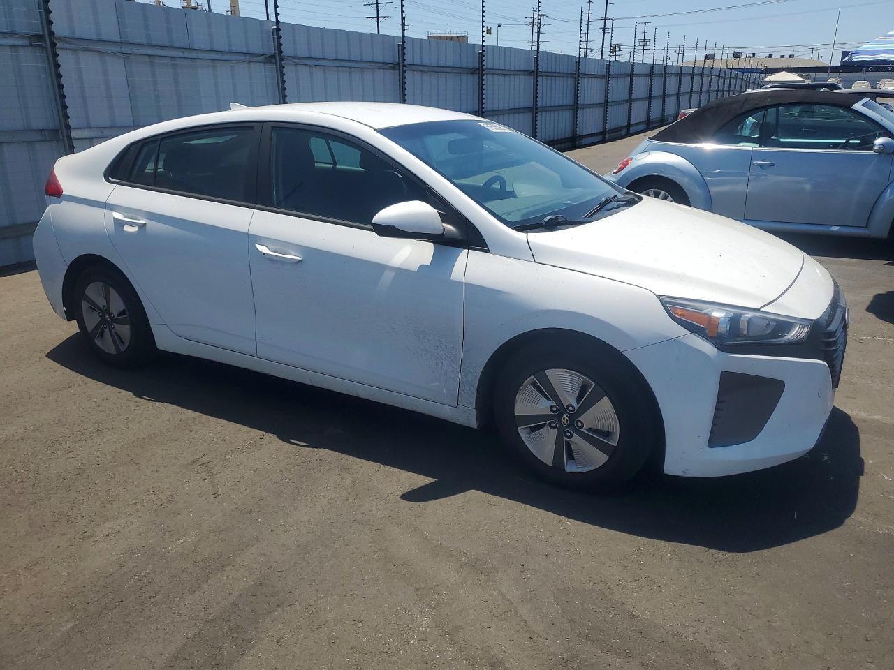 2019 Hyundai Ioniq Blue - Фото 4