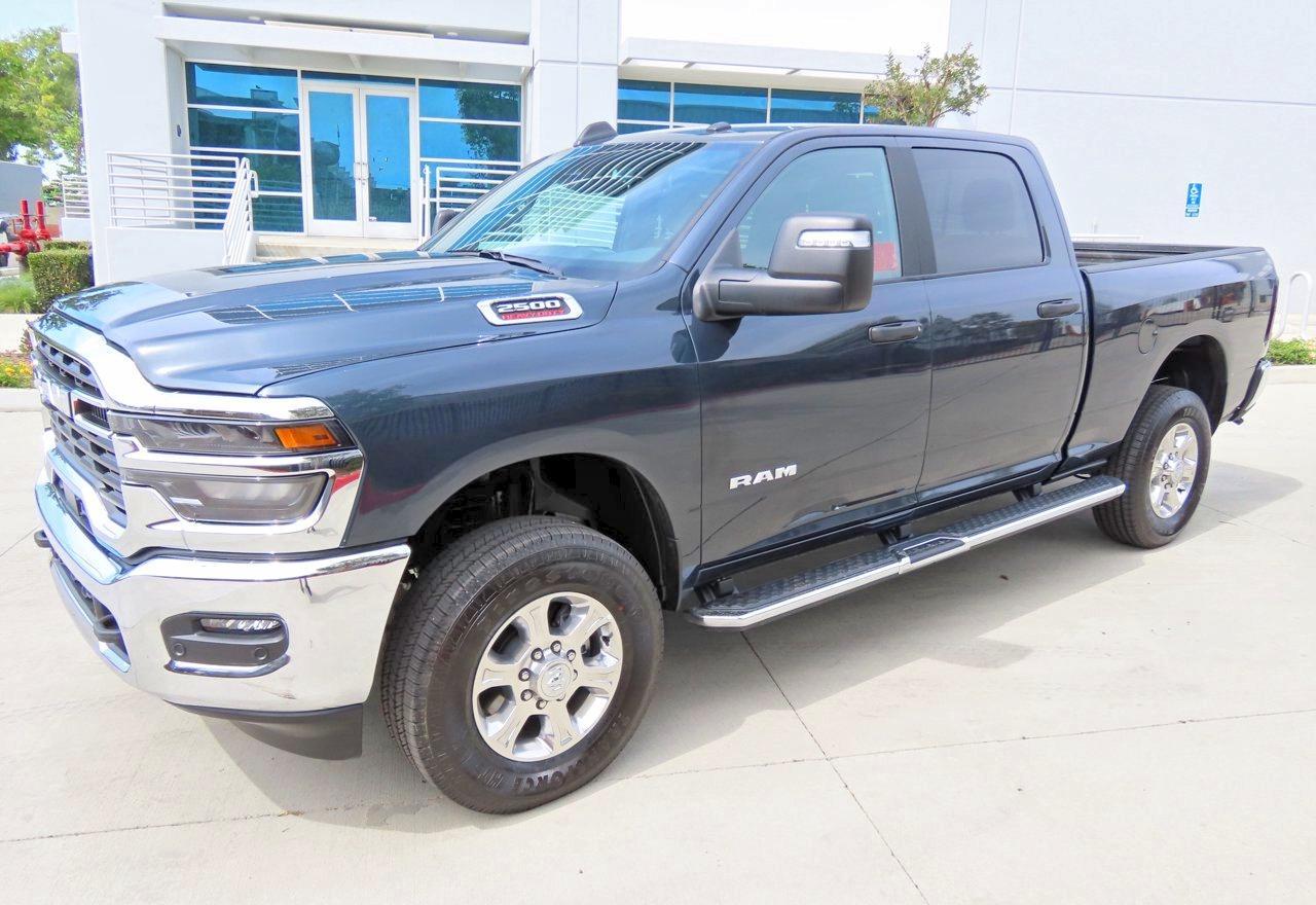 2026 Ram 2500 Big Horn - Image 2