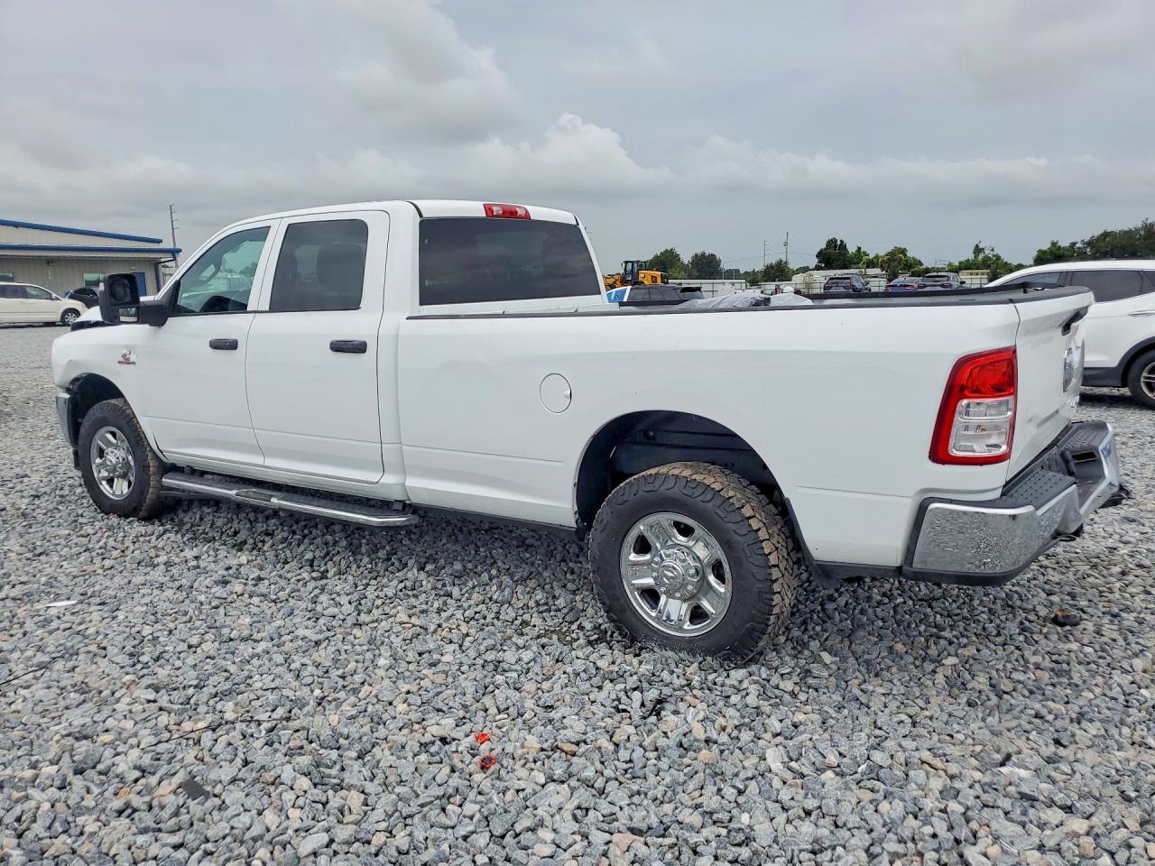 2023 Ram 2500 Tradesman - Фото 2