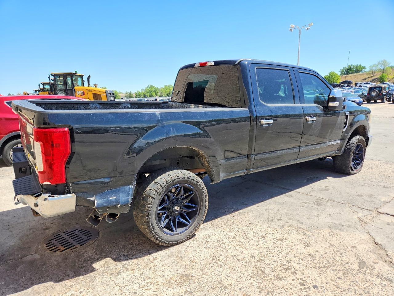 2017 Ford F250 Super Duty - Фото 3