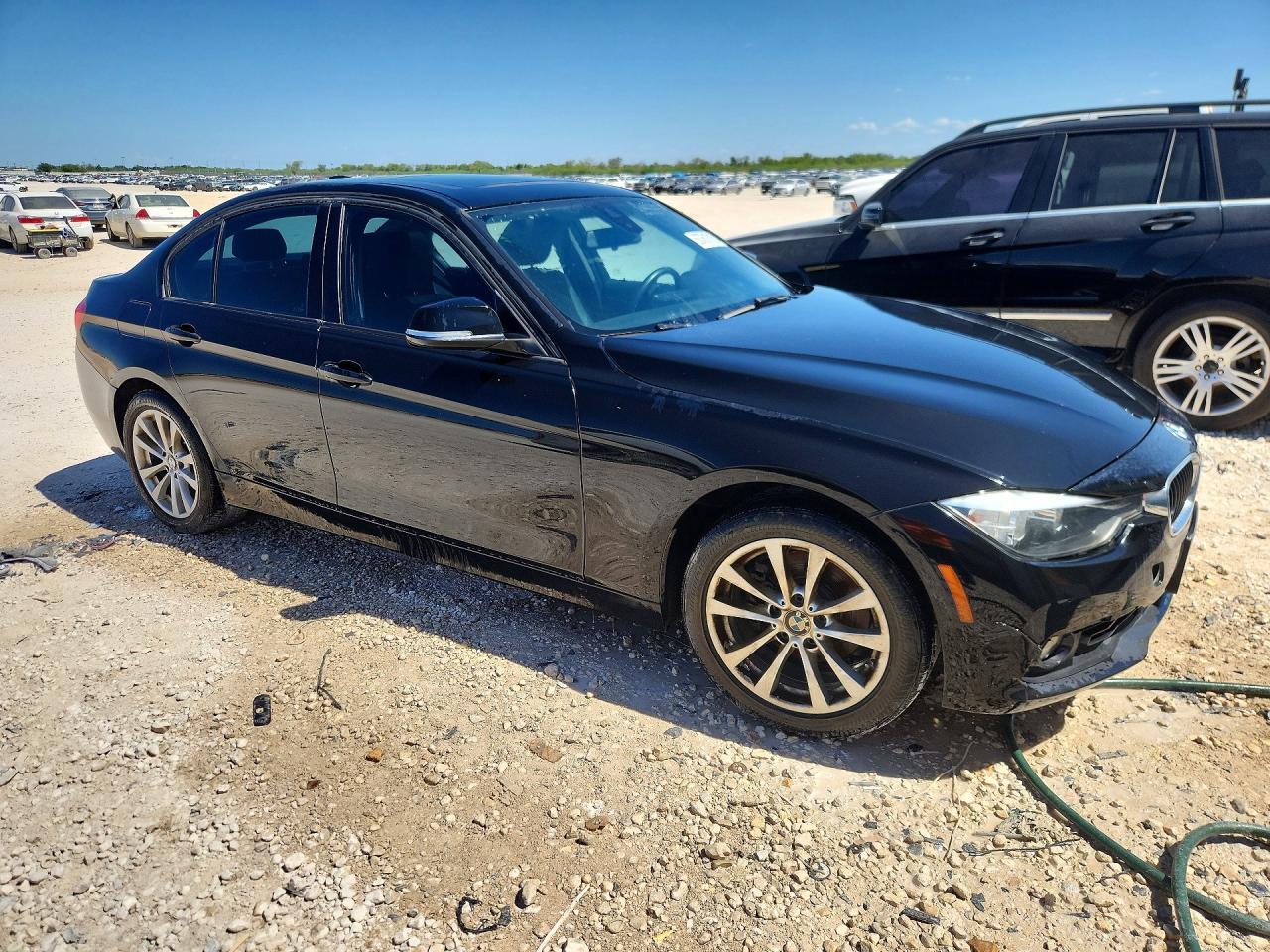 2017 BMW 320 I - Фото 4