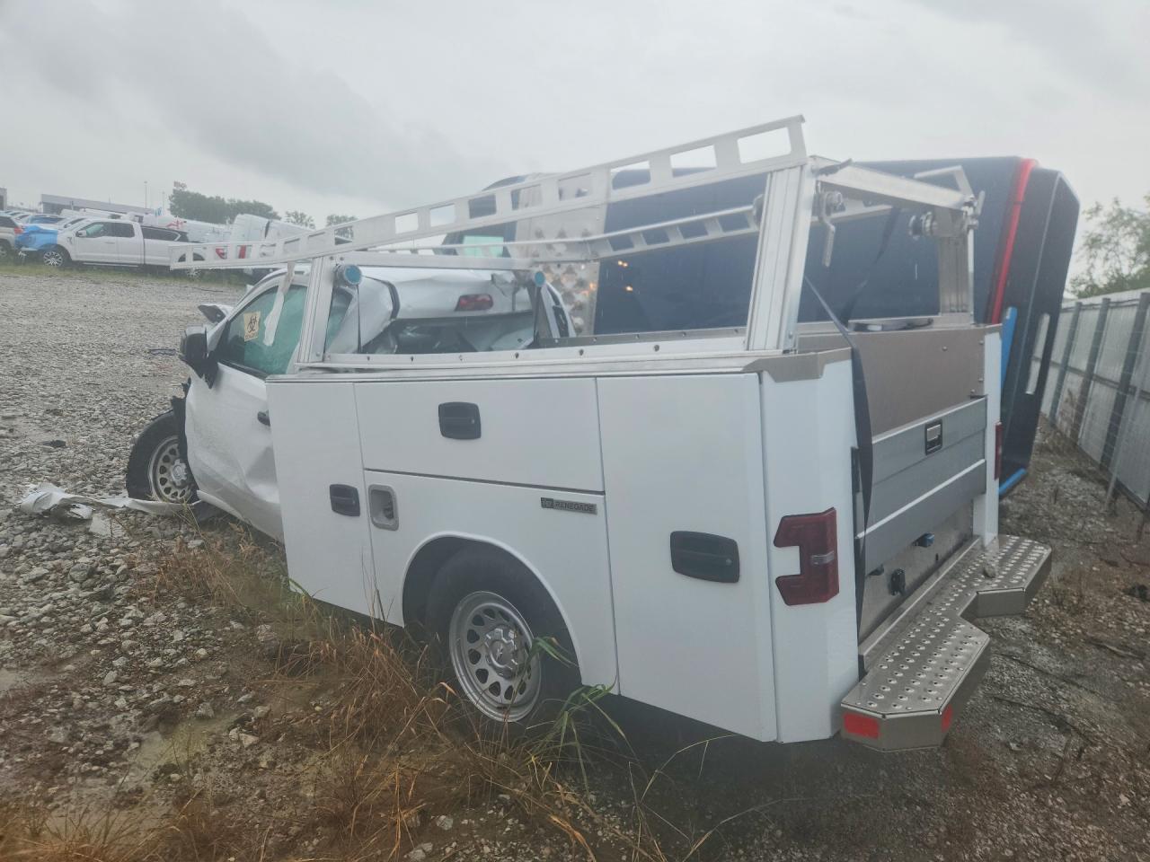 2025 Chevrolet Silverado K1500 - Фото 2