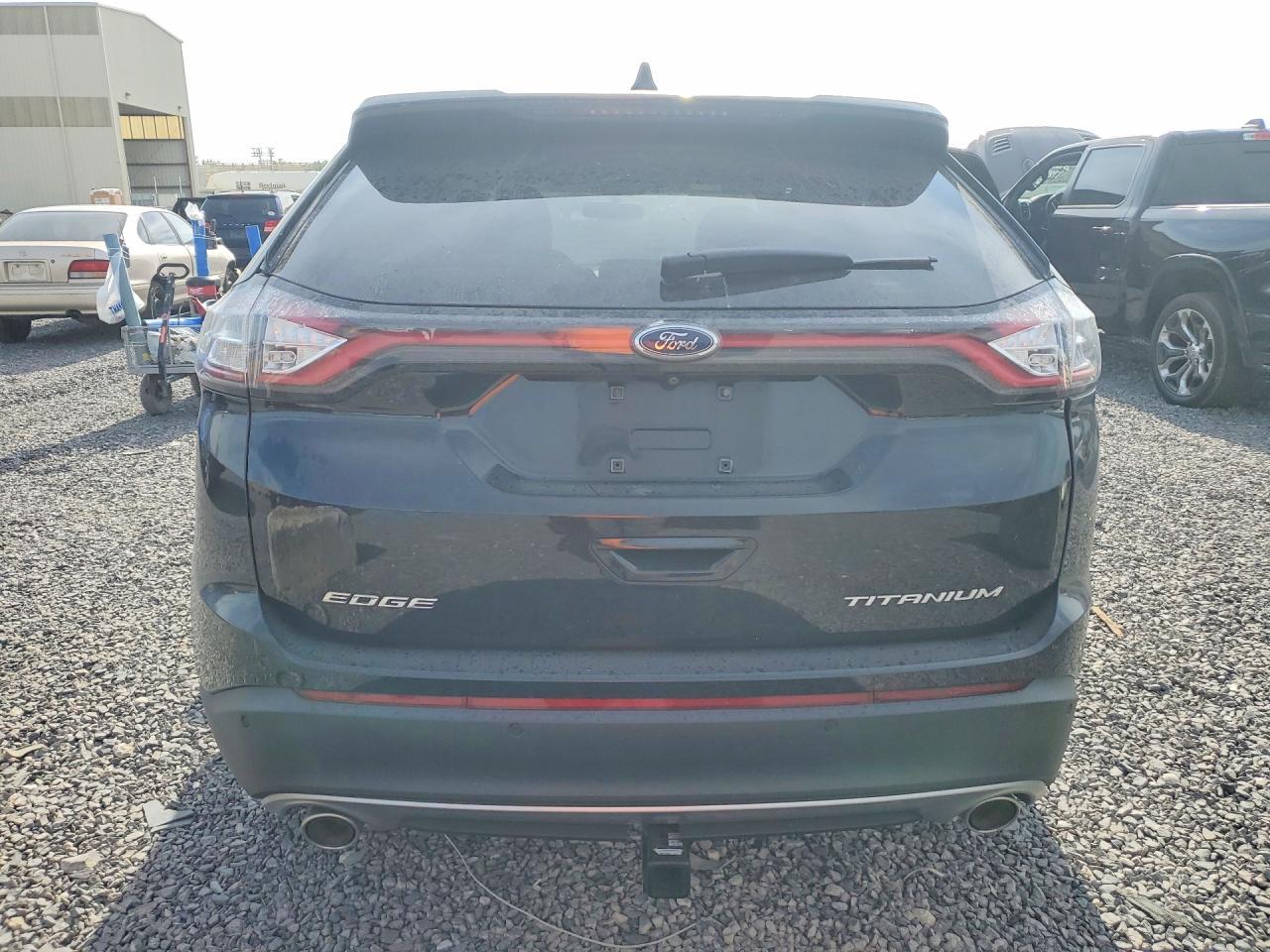 2015 Ford Edge Titanium - Image 6