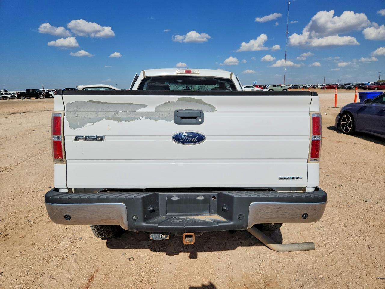 2011 Ford F150 Super Cab - Фото 6