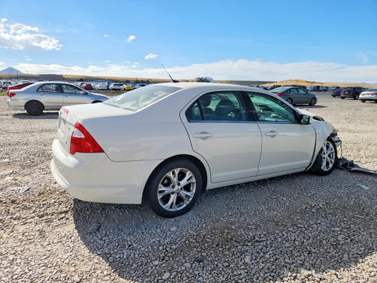 2012 Ford Fusion Se - Фото 3