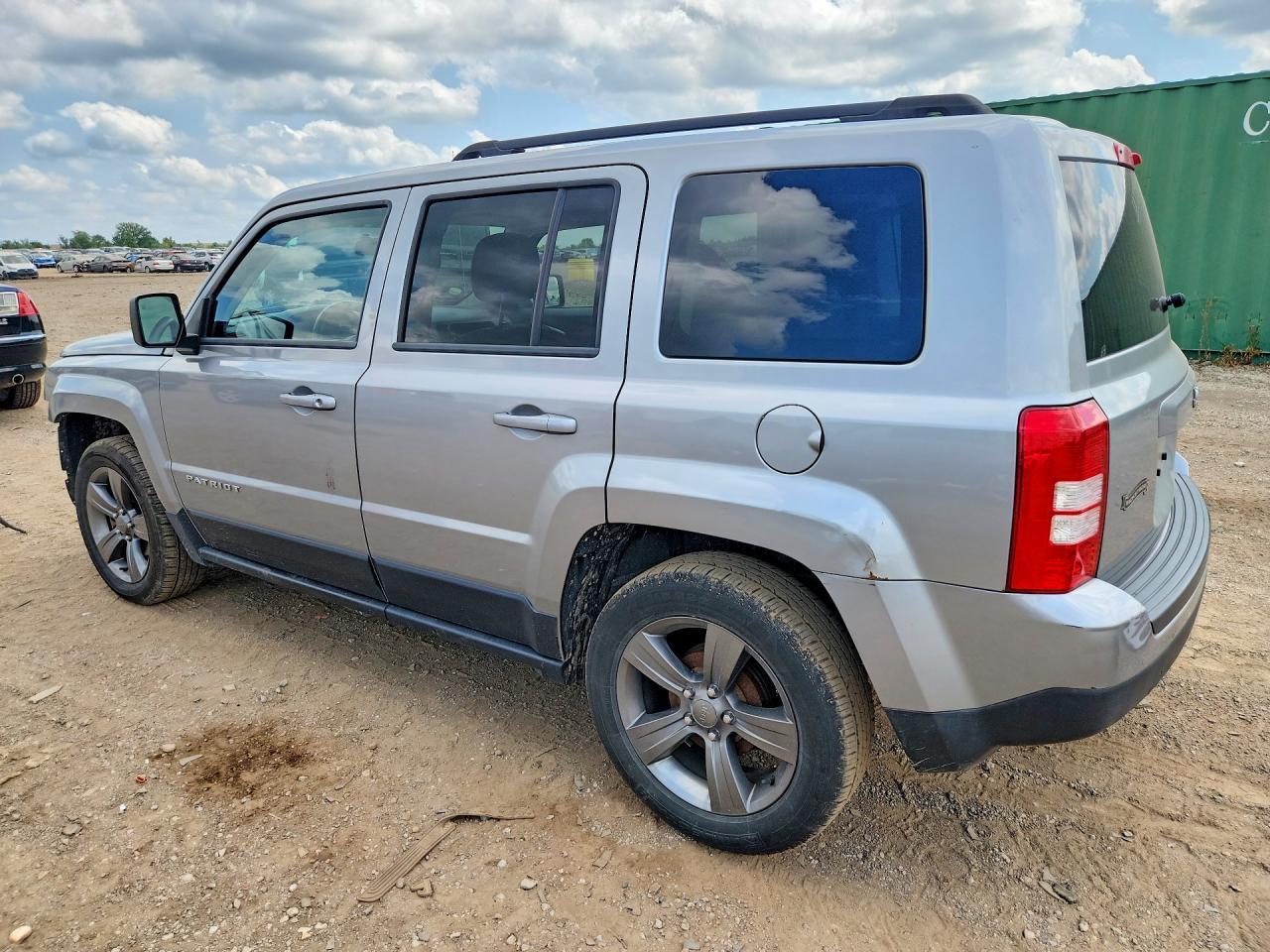 2014 Jeep Patriot Latitude - Фото 2