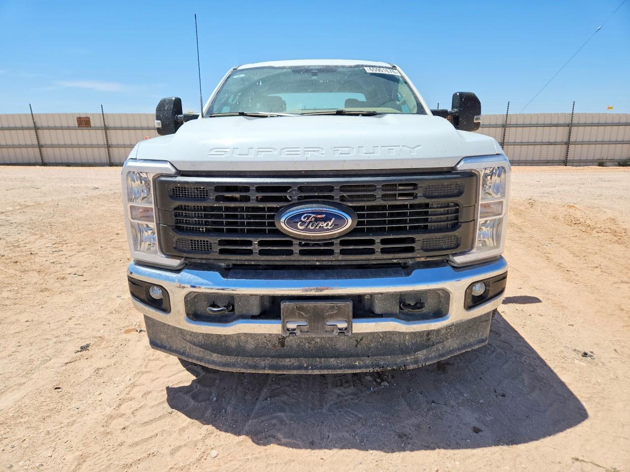2026 Ford F250 Super Duty - Image 5