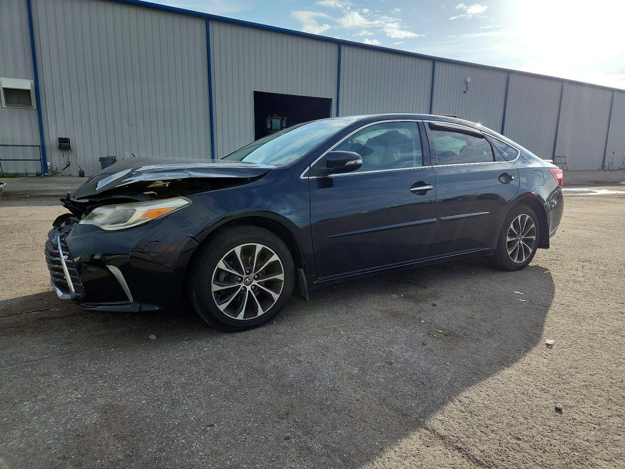 2016 Toyota Avalon Xle