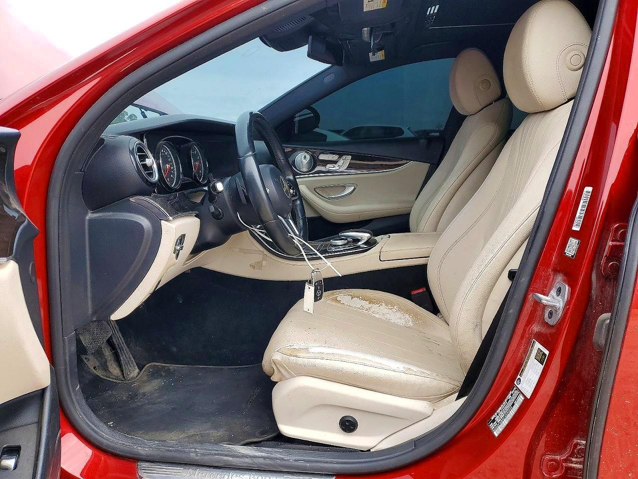 2019 Mercedes-Benz E 300 - Фото 7