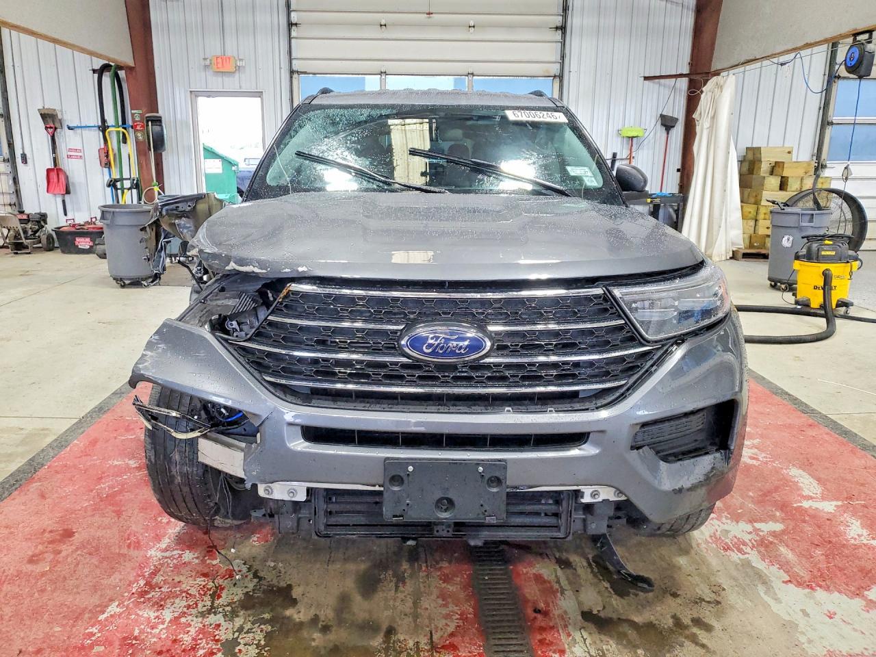 2022 Ford Explorer Xlt - Фото 5
