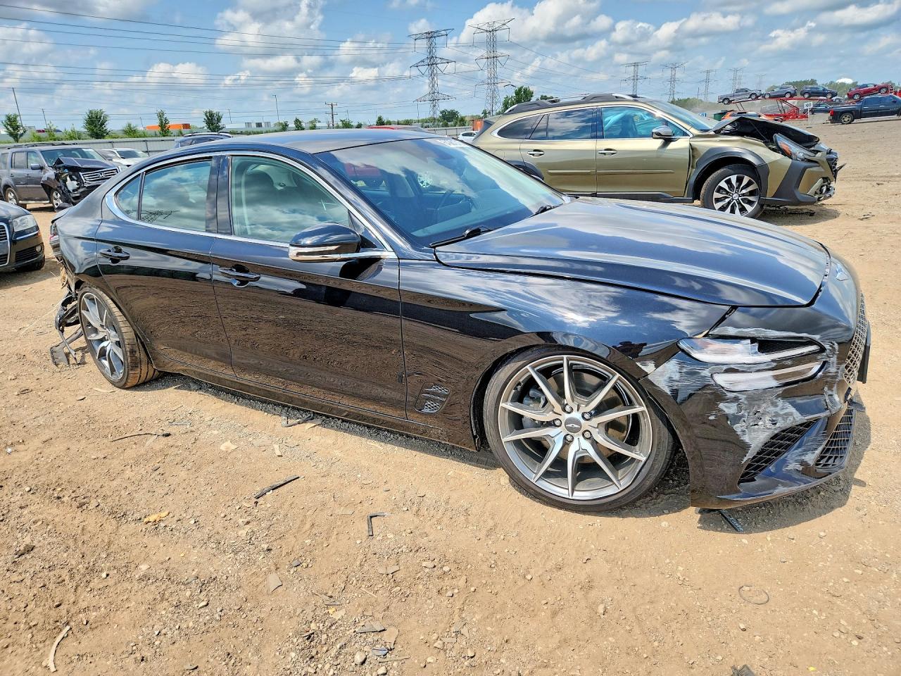 2022 Genesis G70 3.3T Standard - Image 4