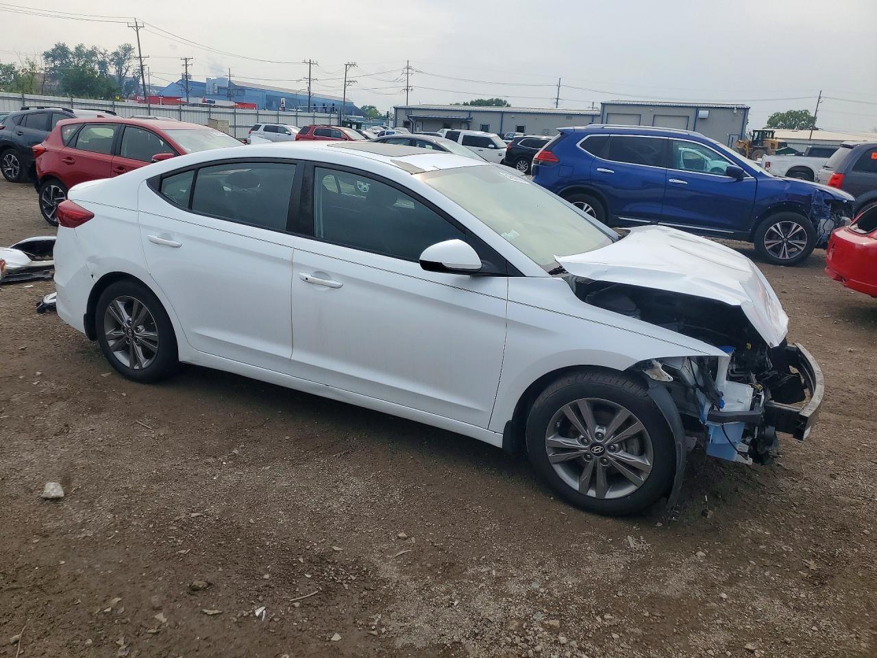 2018 Hyundai Elantra Value Edition - Фото 4