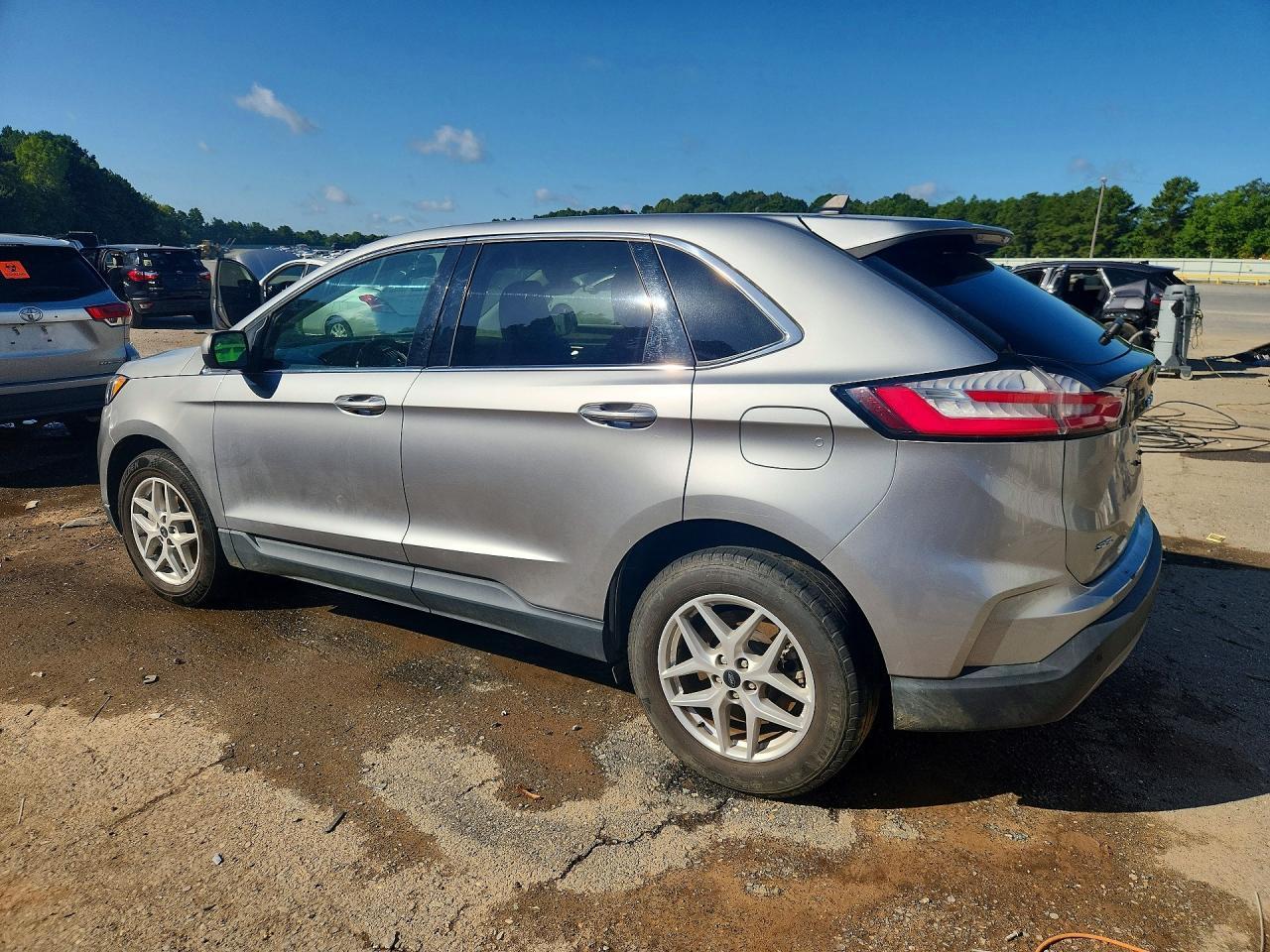 2023 Ford Edge Sel - Фото 2
