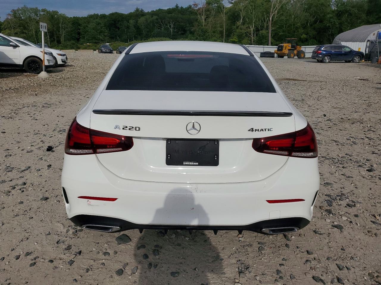 2019 Mercedes-Benz A 220 4Matic - Image 6