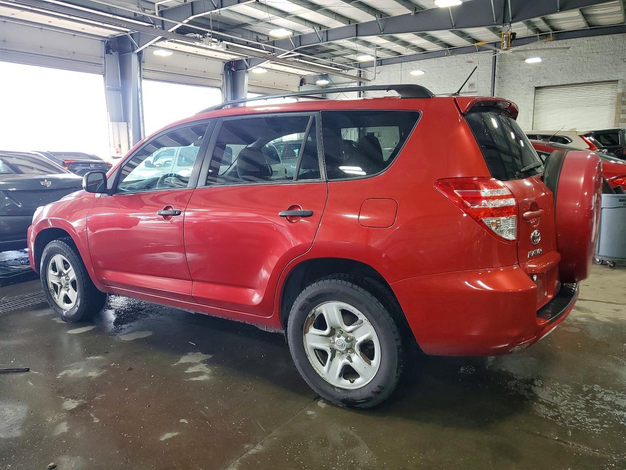 2012 Toyota Rav4 Base - Фото 2