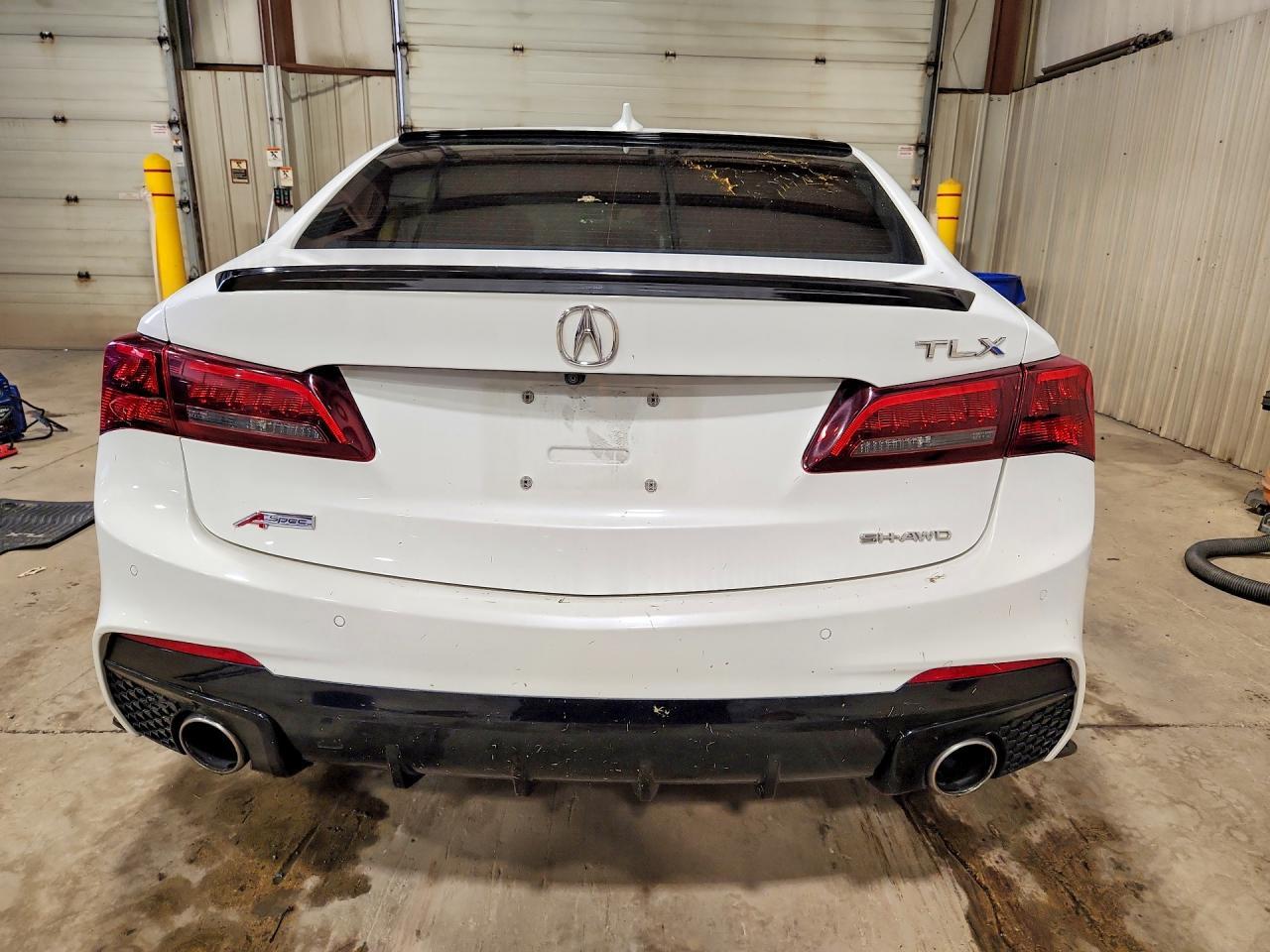2018 Acura Tlx Tech+A - Фото 6