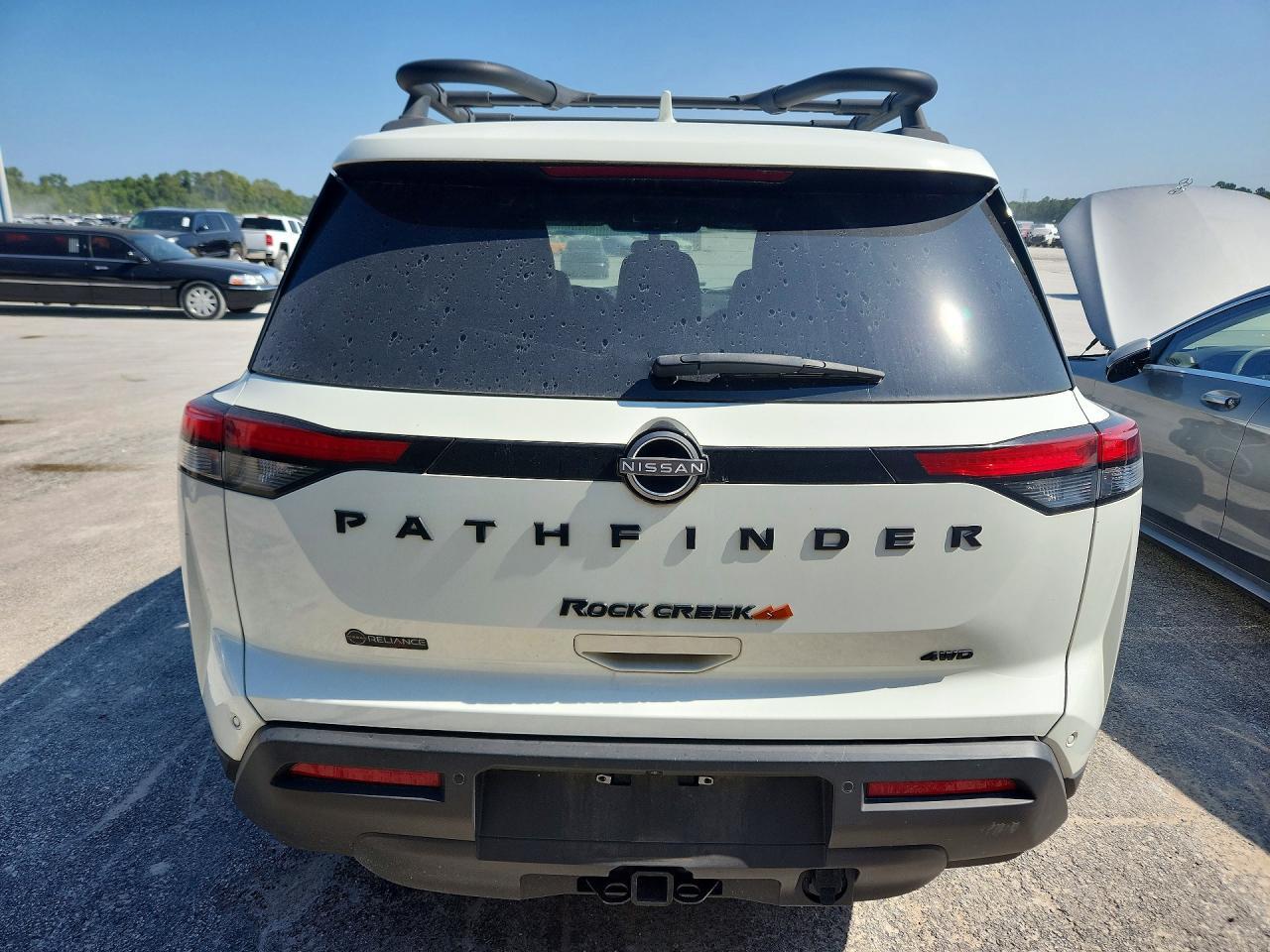 2023 Nissan Pathfinder Sv - Фото 6