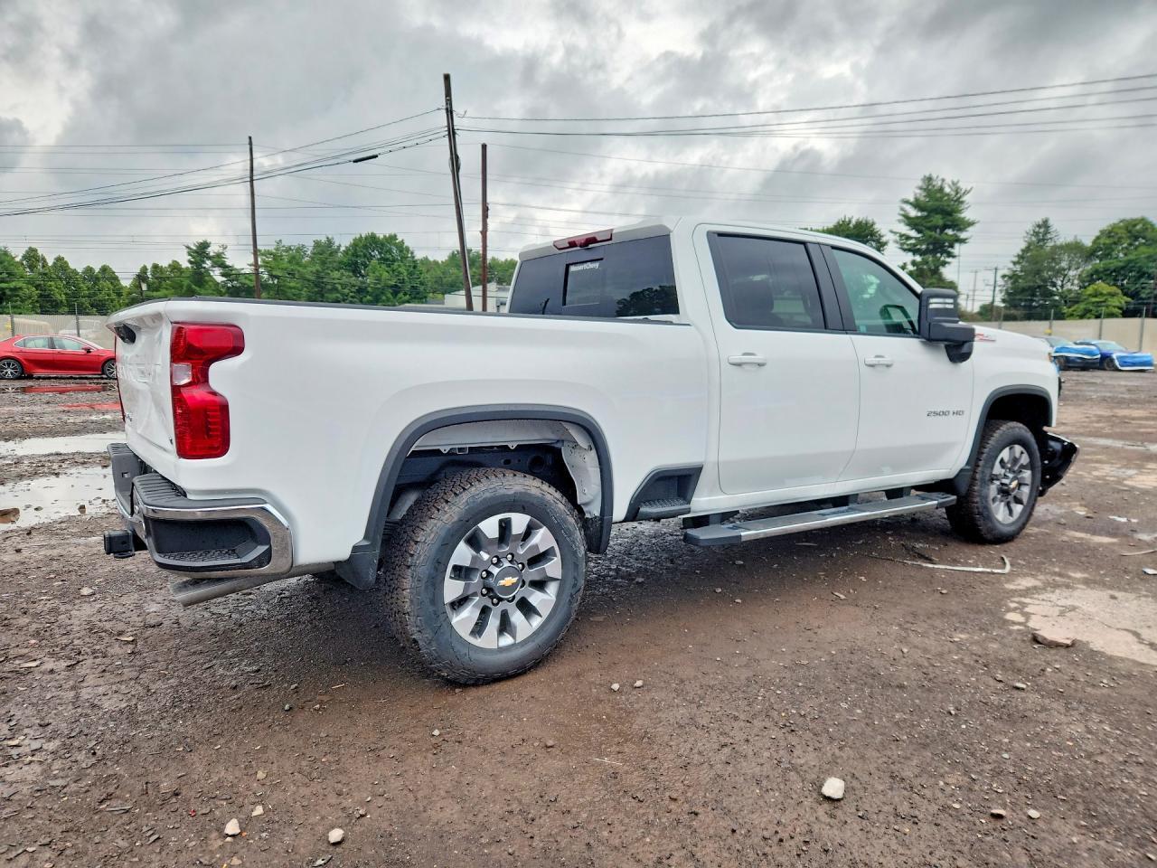 2026 Chevrolet Silverado K2500 Heavy Duty Lt - Image 3