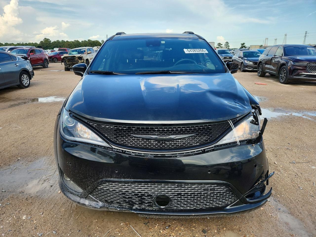 2020 Chrysler Pacifica Touring L - Image 5