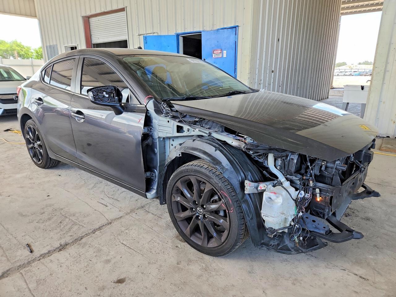 2015 Mazda 3 Grand Touring - Фото 4