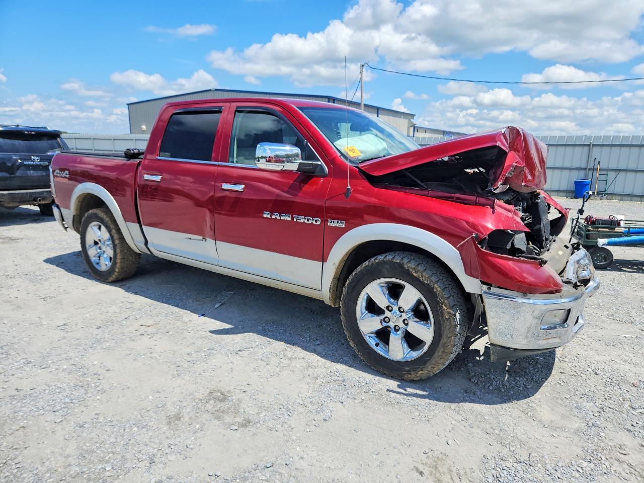 2012 Dodge Ram 1500 Laramie - Image 4