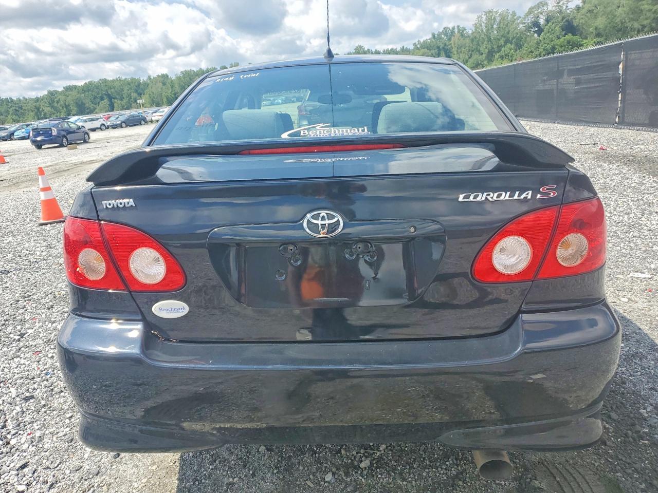2007 Toyota Corolla S - Image 6