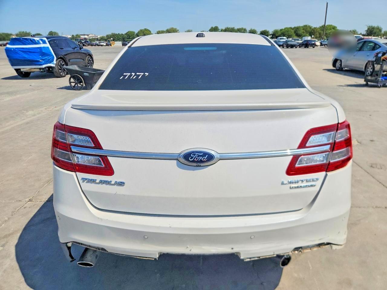 2013 Ford Taurus Limited - Фото 6