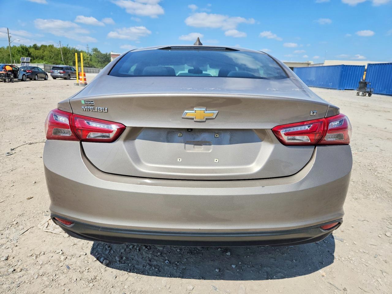 2022 Chevrolet Malibu Lt - Фото 6