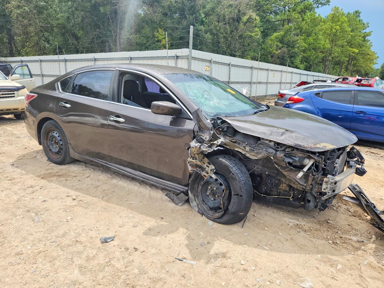 2015 Nissan Altima 2.5 S - Image 4