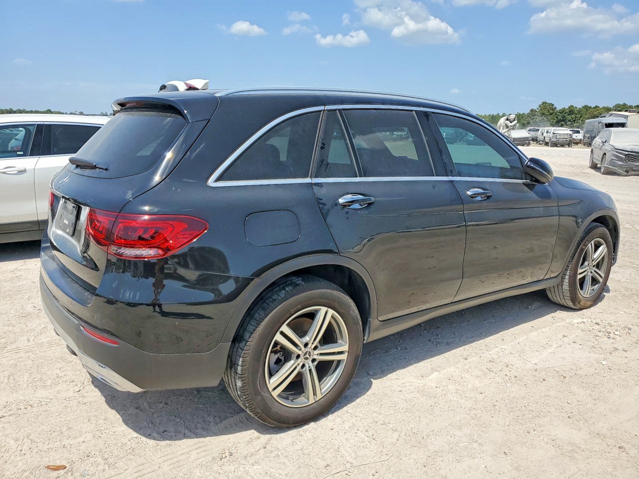 2020 Mercedes-Benz Glc 300 - Фото 3