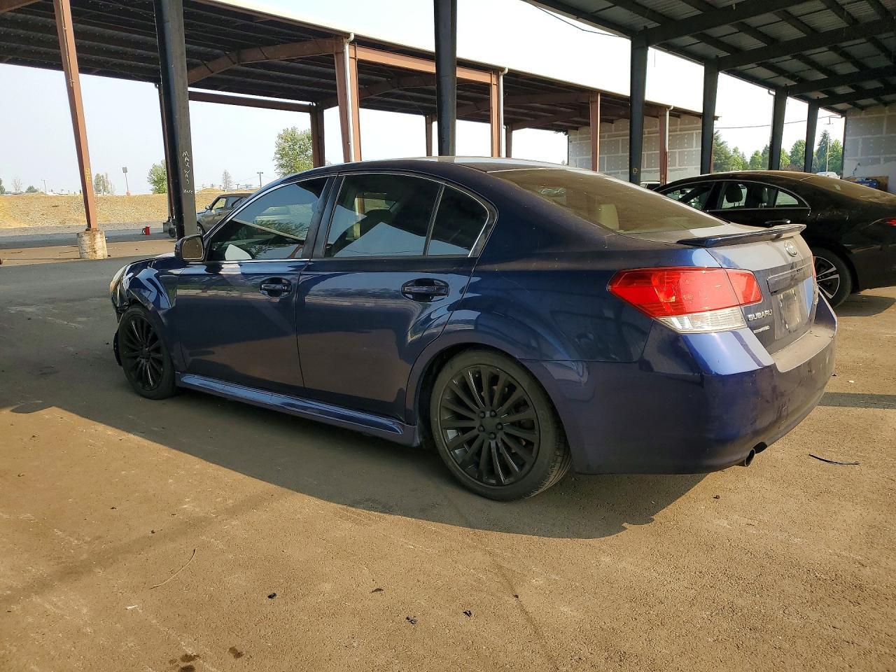 2010 Subaru Legacy 2.5Gt Limited - Фото 2