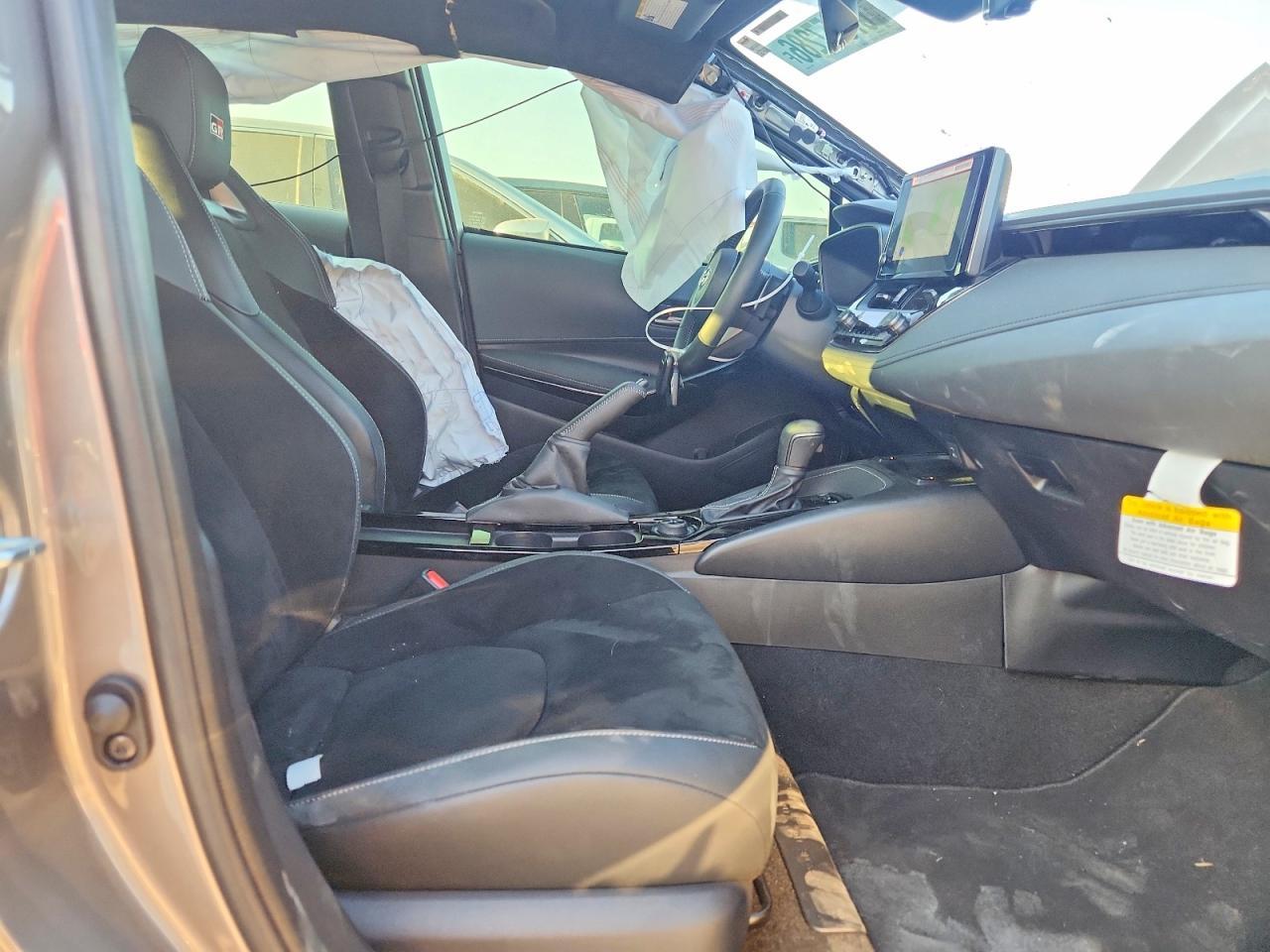 2025 Toyota Gr Corolla Premium - Фото 7